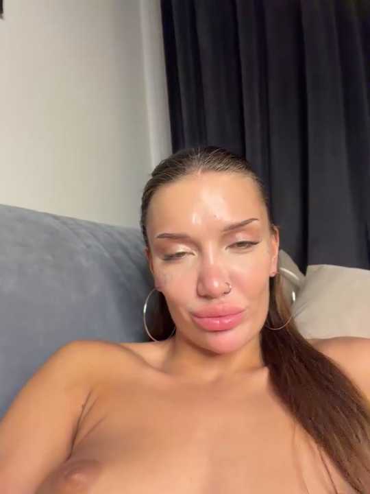 Molly_Miles cam recording