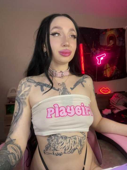 Molly__Moon