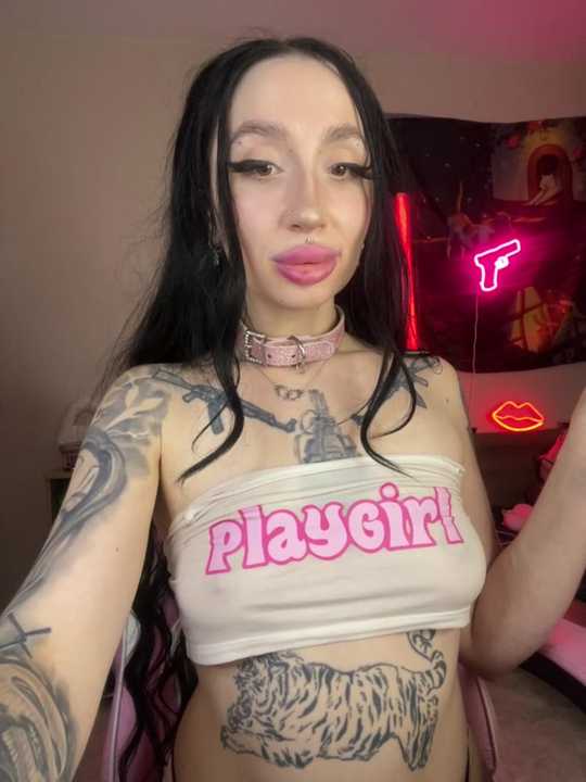 Molly__Moon