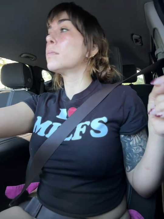 MommyGambit cam recording