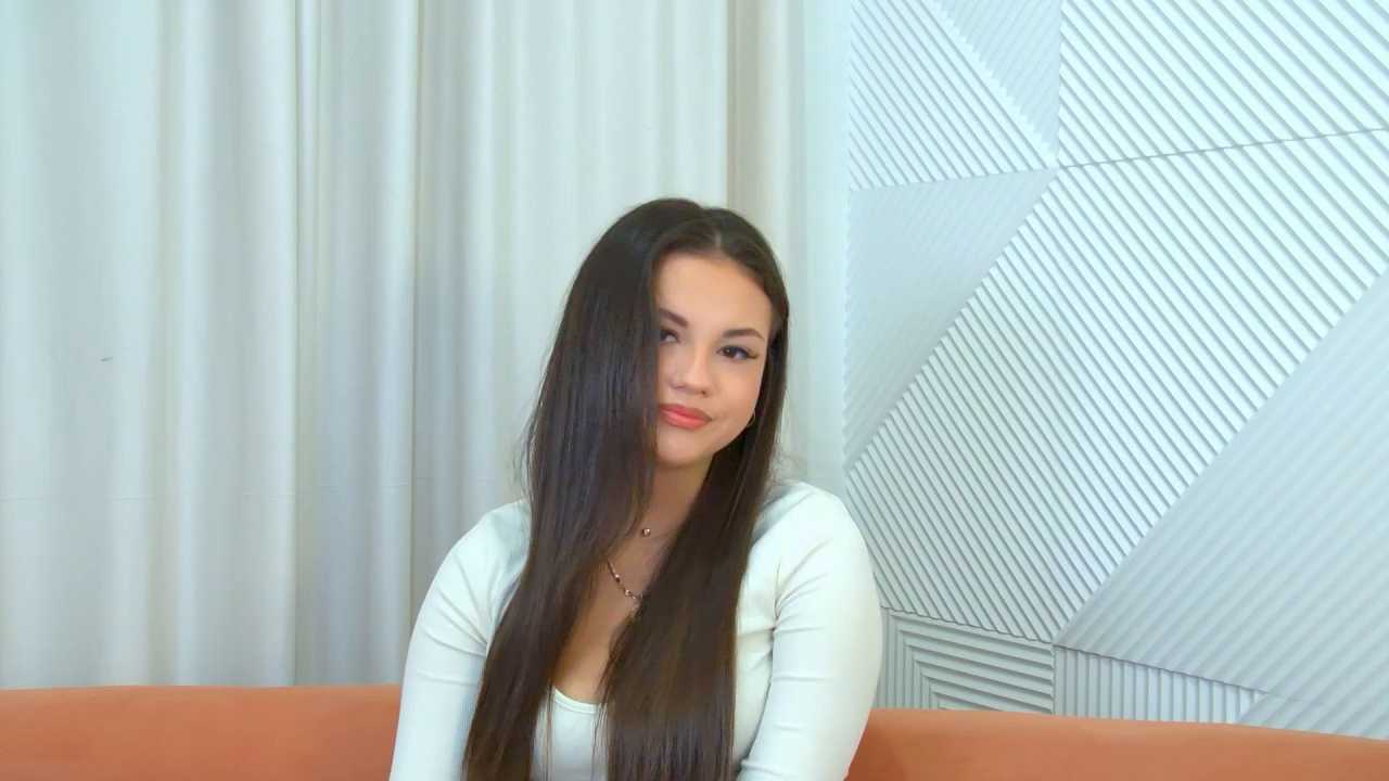 MonicaMartinezi