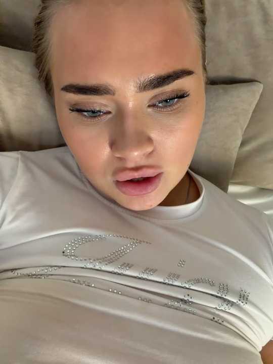 MonicaWestt