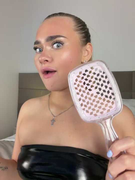 MonicaWestt