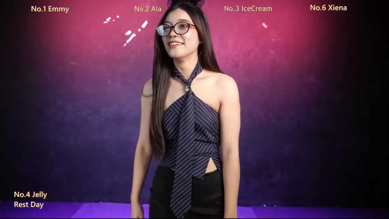 Moon-Velvet Stripchat recording – Oct 18, 2026