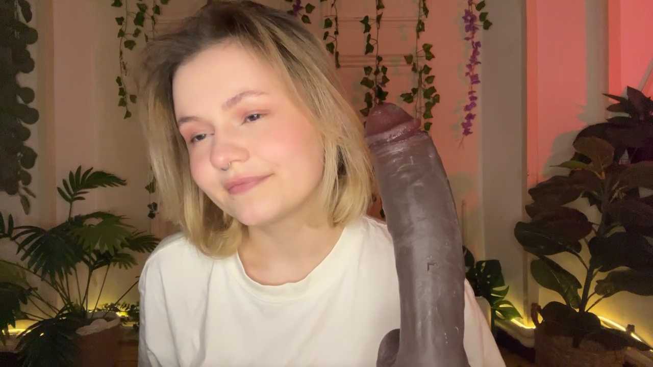 MoonIvy_