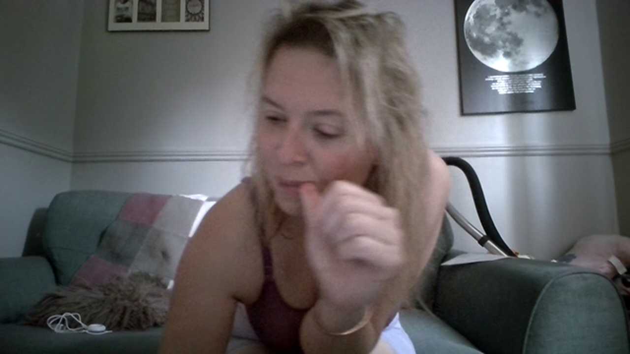 MrsMercedes26 cam recording