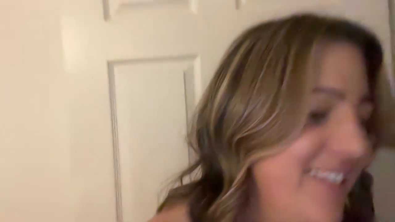 MsBelleWarick cam recording