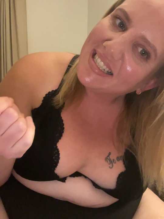 Ms_Hot_July cam recording