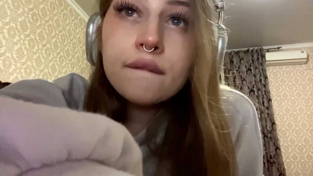 MyrtisBrighter Stripchat recording – Oct 20, 2026