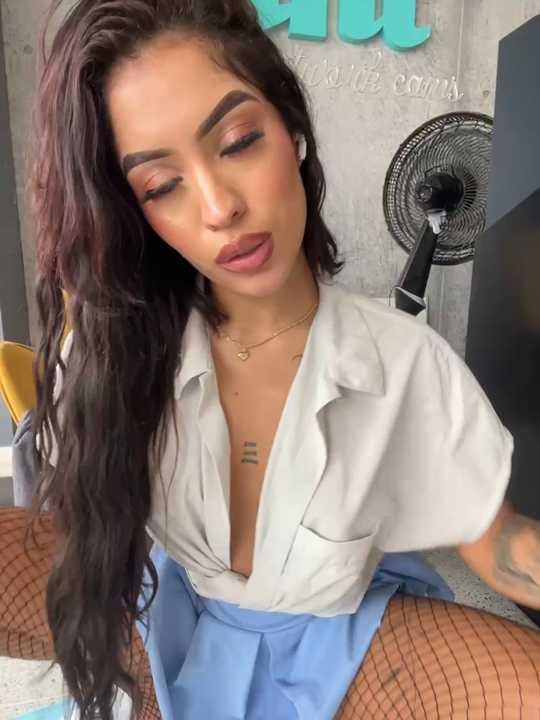 MystiqueXXX cam recording