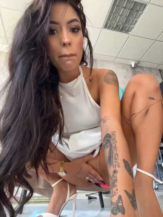 MystiqueXXX cam recording