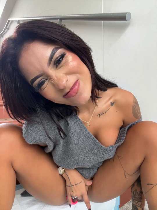 MystiqueXXX cam recording