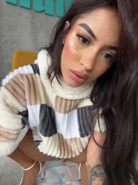 MystiqueXXX cam recording