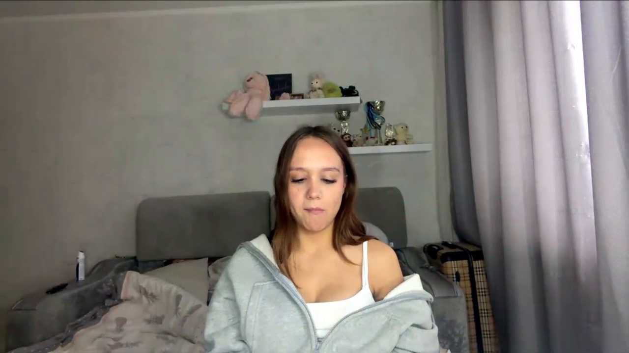 NadeneGutches cam recording