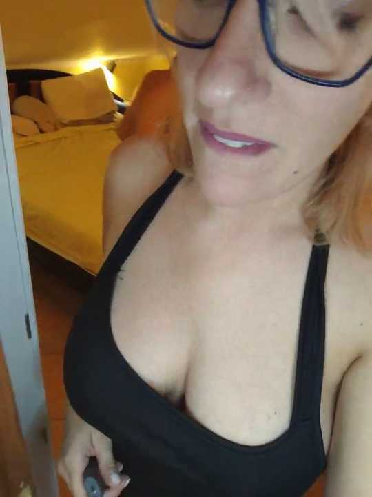 NanaItalianGirl