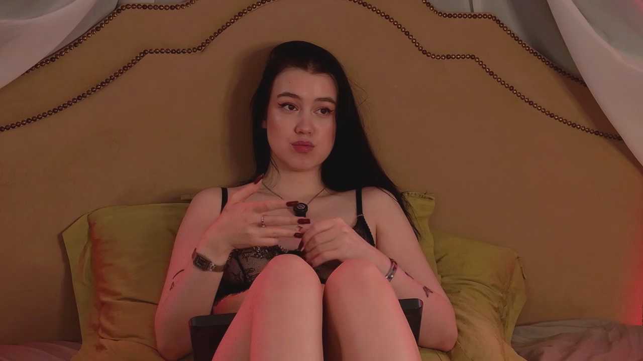NaomiCumcam cam recording