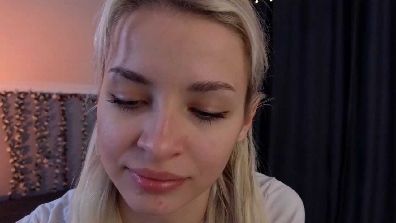 Naomi_Demio