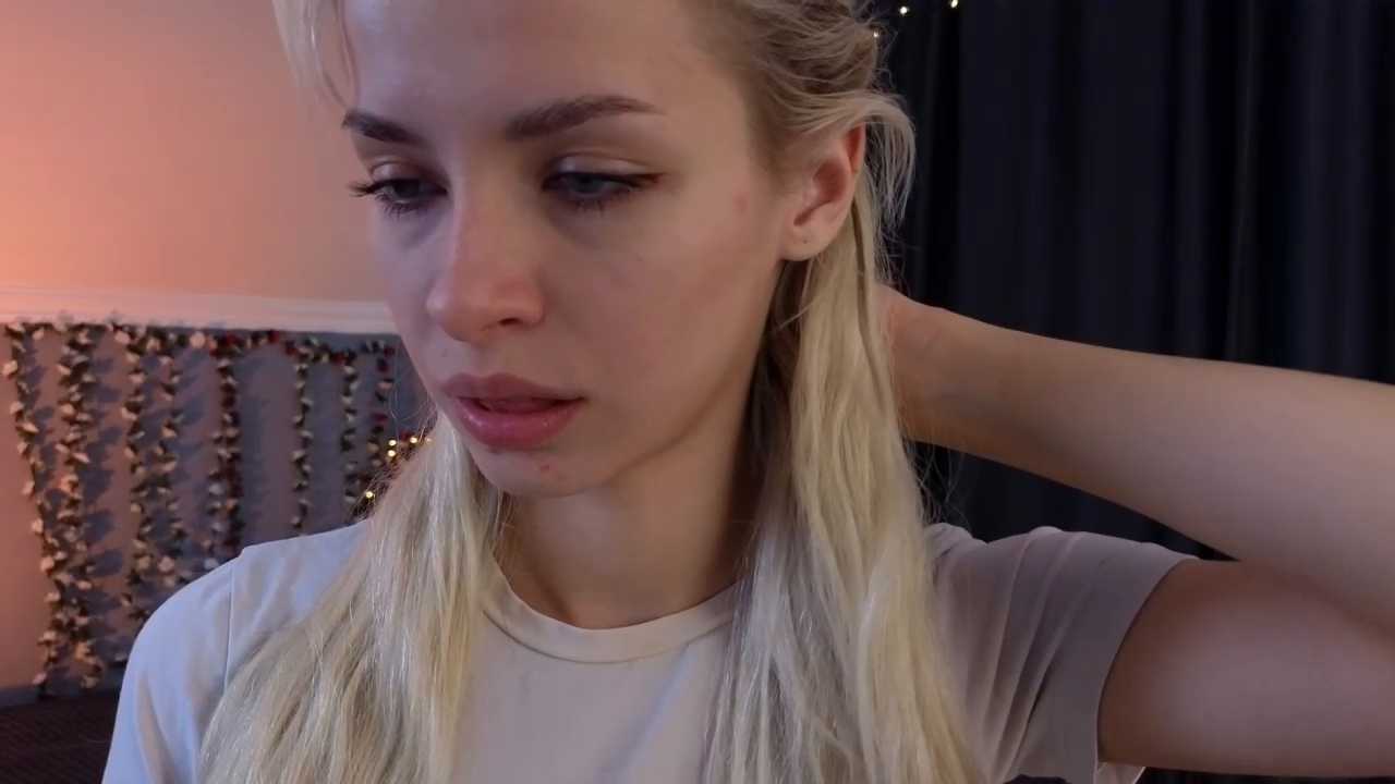 Naomi_Demio cam recording