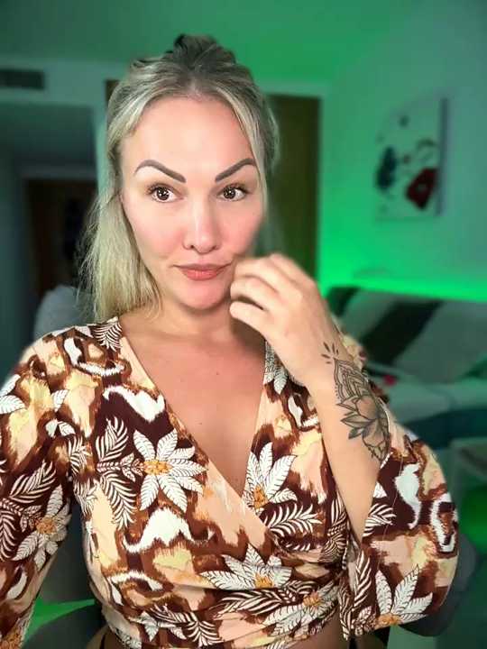 NastyMilf_ cam recording