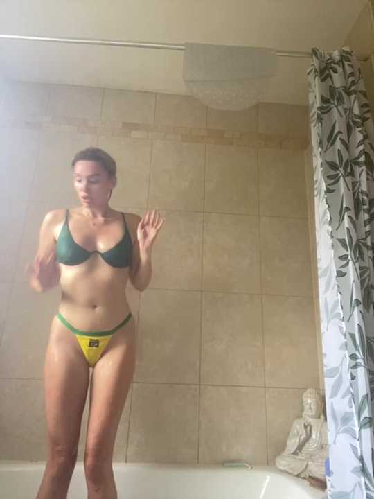 NataliaIsabella Stripchat recording – Oct 19, 2026