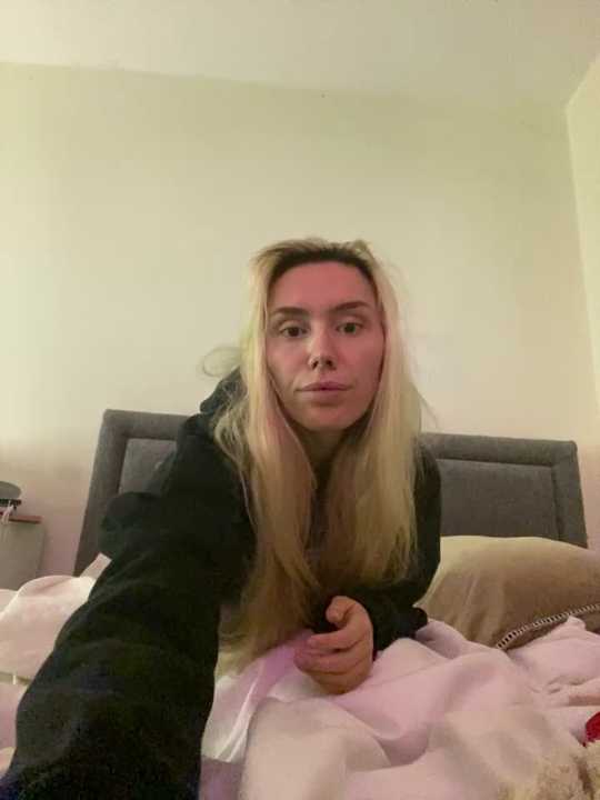 NataliaIsabella Stripchat recording – Oct 26, 2026