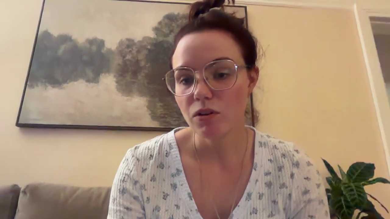Natural-Ella31 cam recording