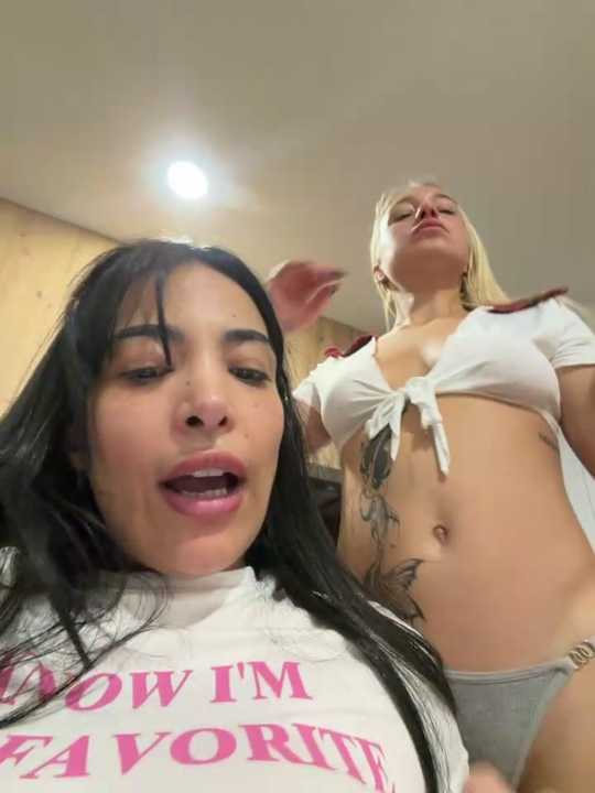 Naughty_Arab_girl