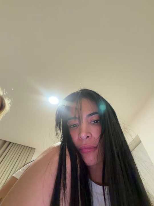 Naughty_Arab_girl