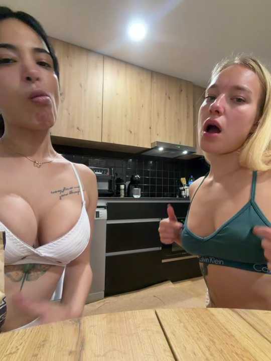 Naughty_Arab_girl cam recording