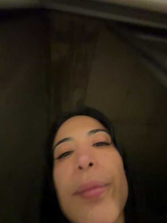 Naughty_Arab_girl cam recording
