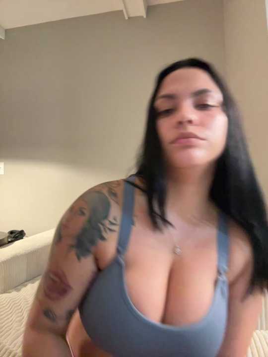 Naughty_Bianca cam recording