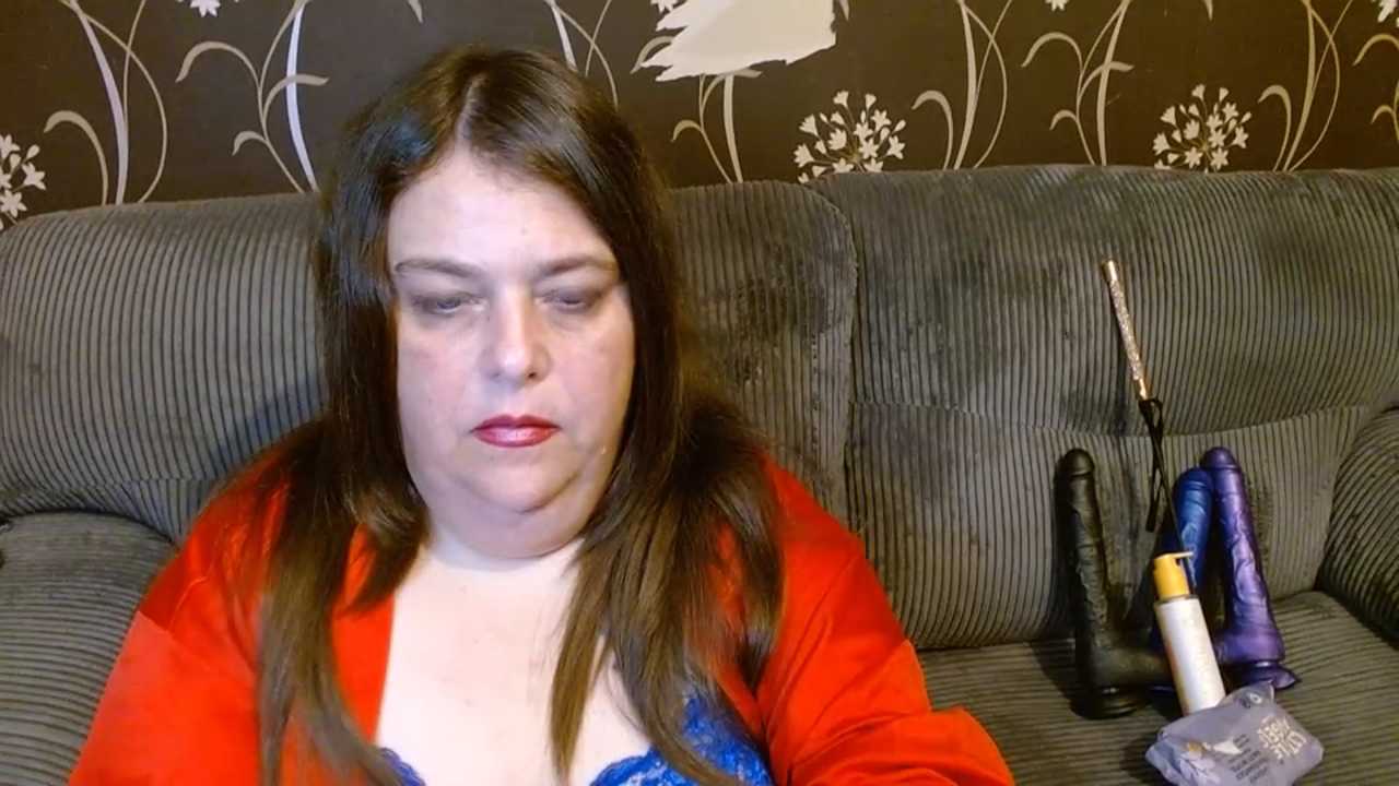 Naughty_MILF_Courtney cam recording
