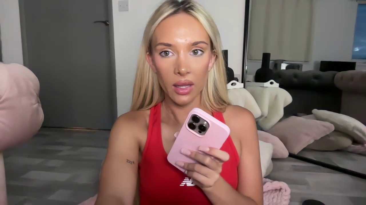 Naughtyblondex cam recording