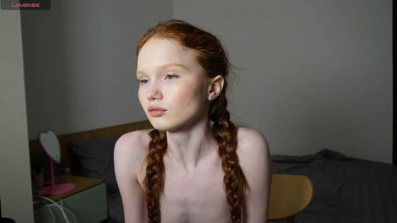 Nellie_baby cam recording
