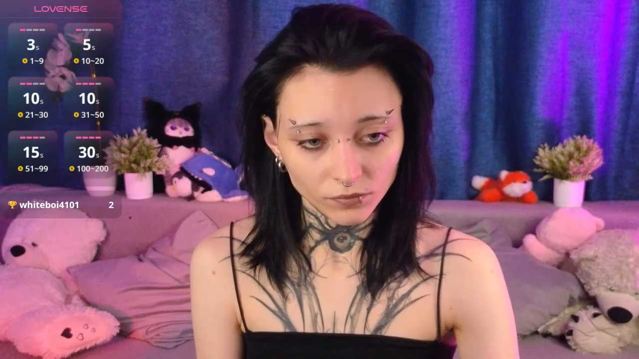 Neya_Lettee cam recording