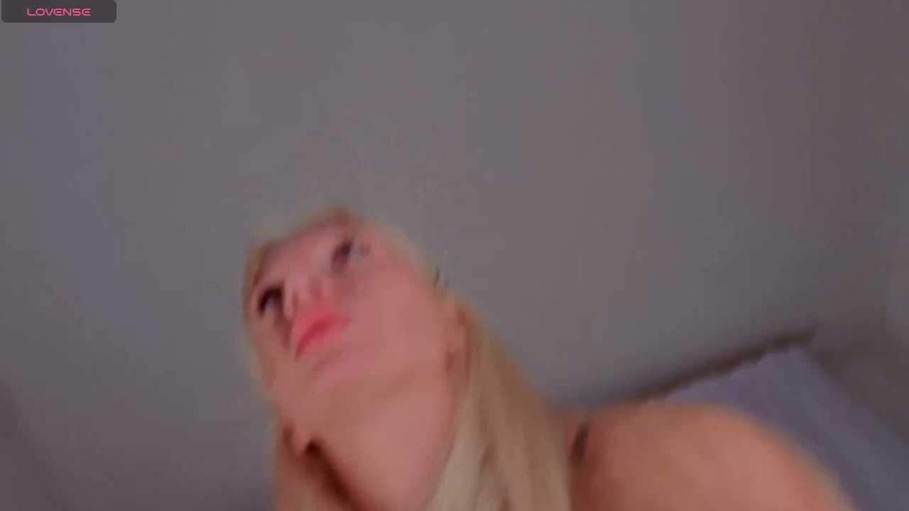 NiaLanila cam recording