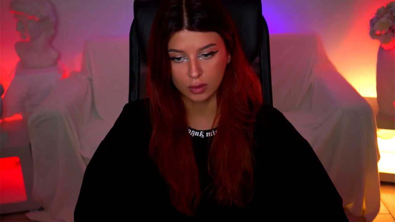 NicoleMun Stripchat recording – Oct 14, 2026