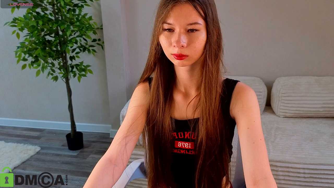 Nicole_Allenn
