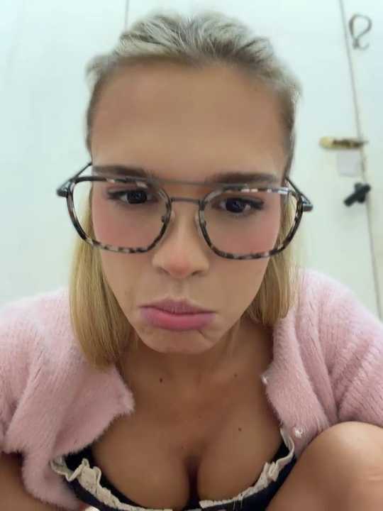 Nicoleevien Stripchat recording – Oct 24, 2026