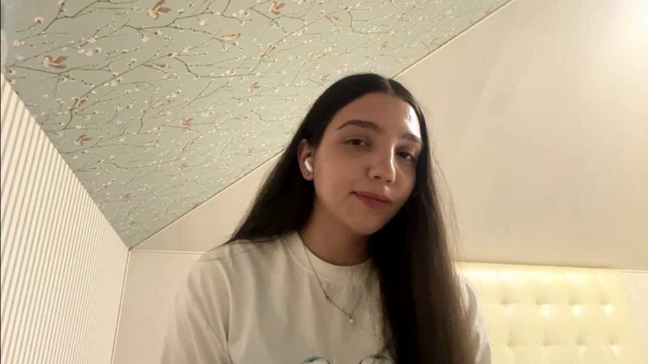NidaRollman cam recording