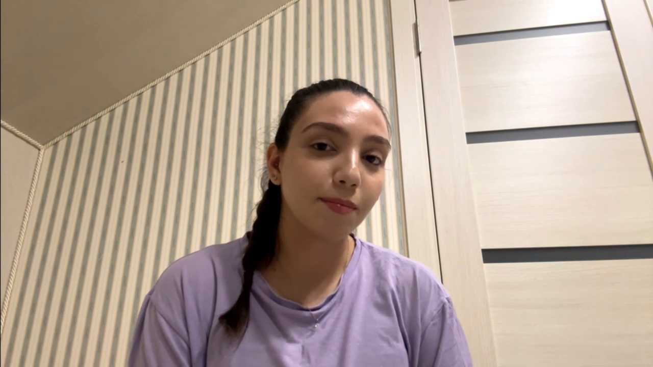 NidaRollman cam recording