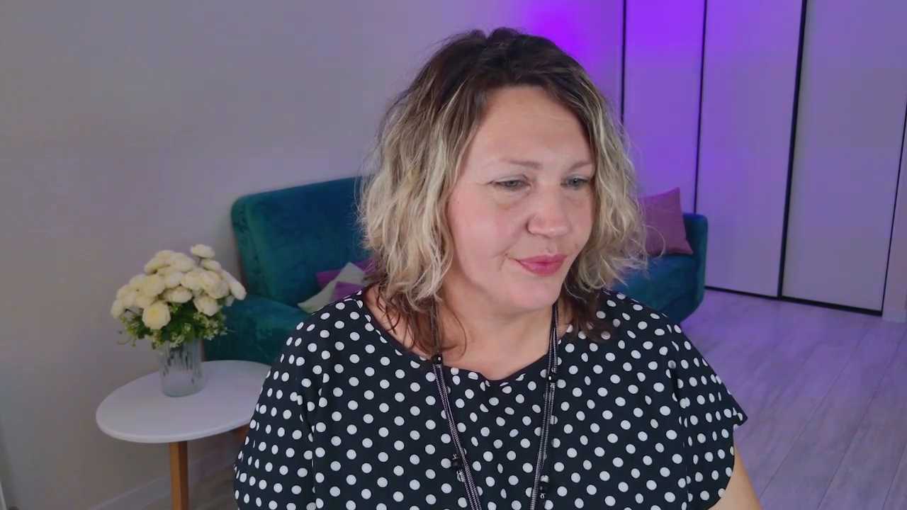 Nina_Weiss cam recording