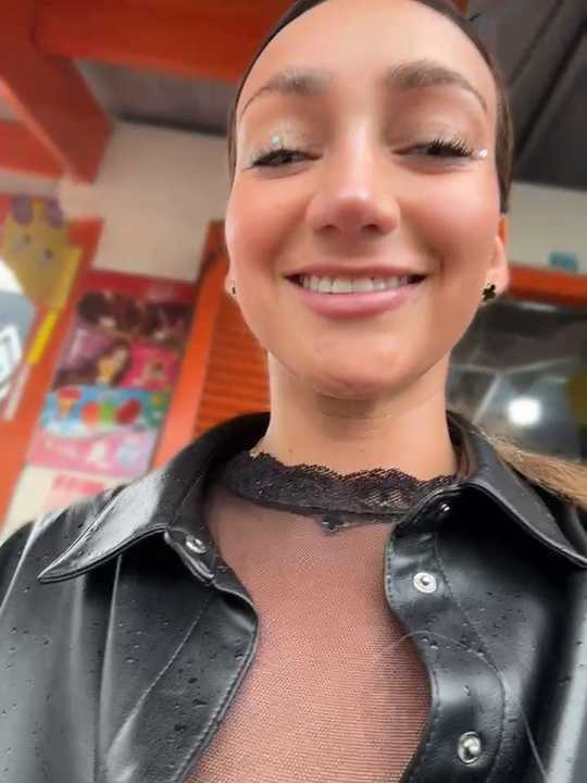 Nina_velvet01 cam recording
