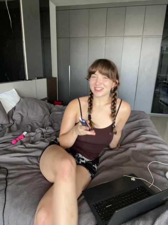 Nura_n_Sarah