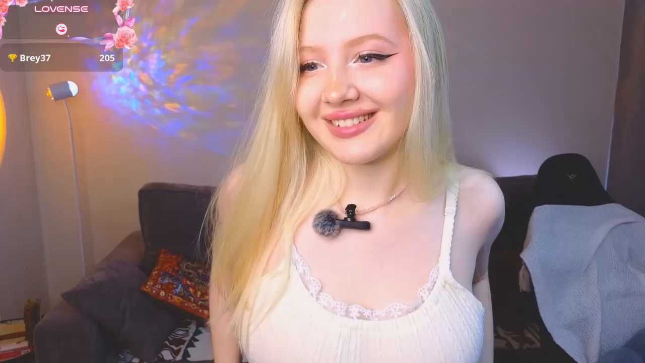 OliviaBrownn Stripchat recording – Oct 24, 2026
