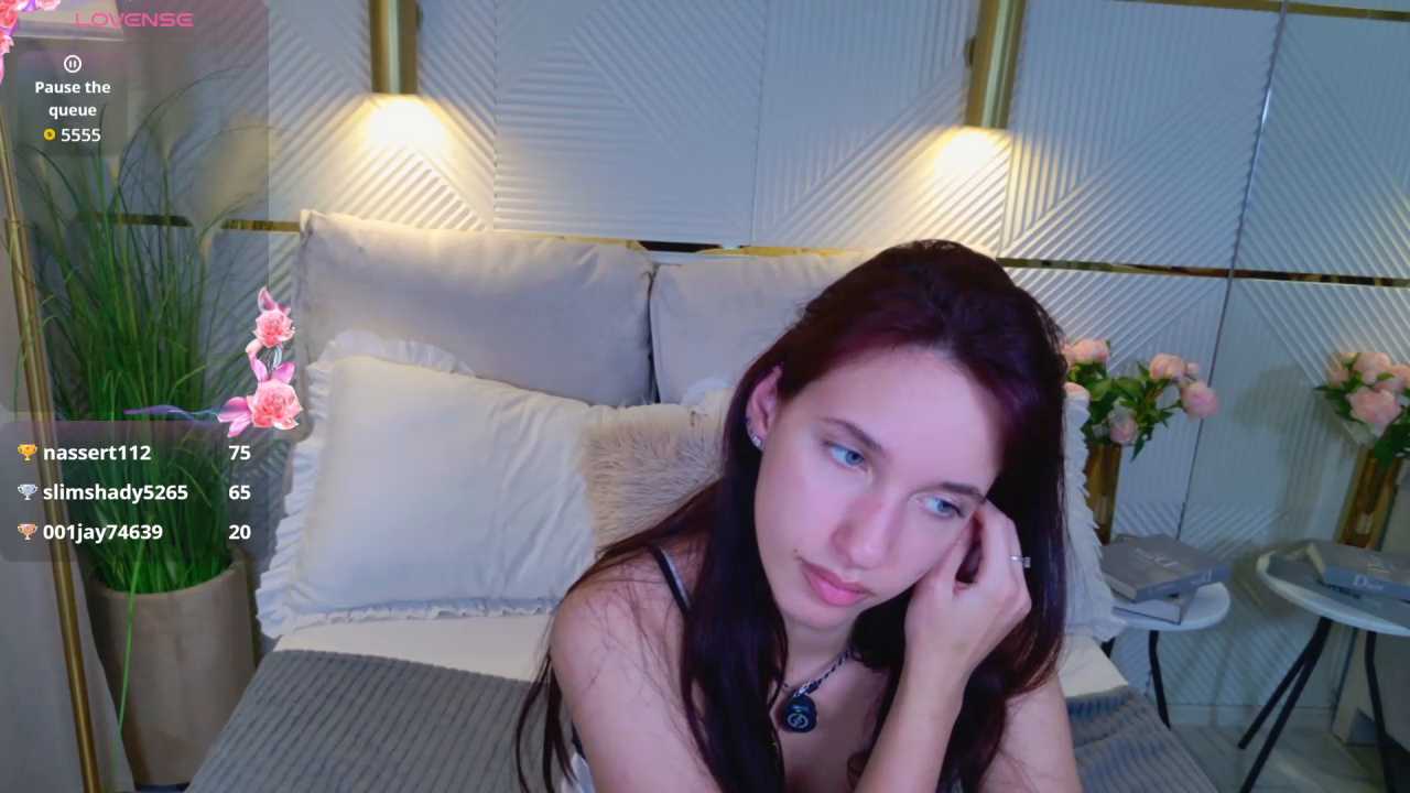 Olivia_Everly cam recording