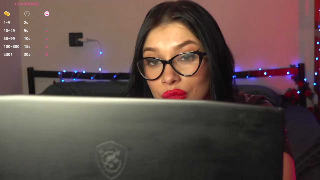 Olivia_Faye Stripchat recording – Oct 13, 2026