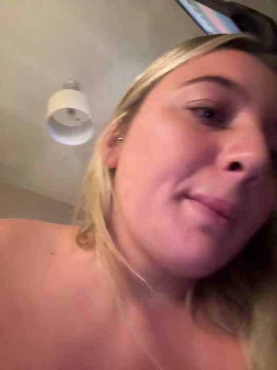 Oliviaabluee Stripchat recording – Oct 22, 2026