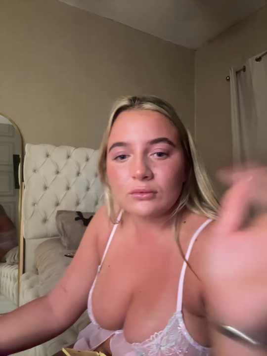 Oliviaabluee cam recording