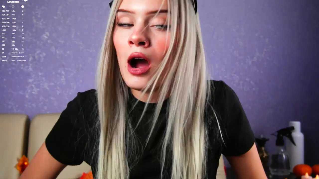 OnlyMolly Stripchat recording – Oct 21, 2026